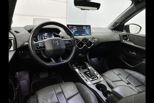 DS DS 3 Crossback E-Tense Executive 444KM Wltp / Cruise ctr. / Lm velg. / Airco-ecc / Navigatie / DAB / Privacy Glass / Achteruitrijcamera met 180° Vision + parkeersensoren vóór en achter / Apk 05-2027