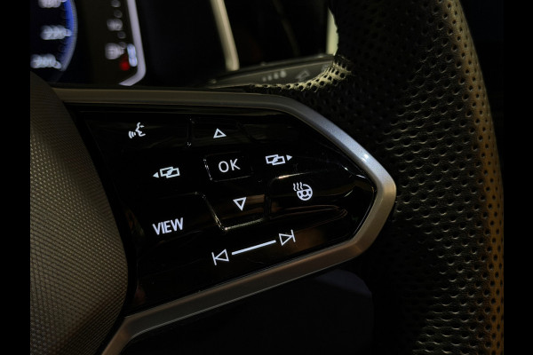 Volkswagen T-Roc 1.5 TSI R-Line Business+ |PANORAMADAK|BEATS BY DRE|MASSAGE|IQ LIGHTS|KEYLESS|DEALER ONDERHOUDEN|TREKHAAK|SFEERVER