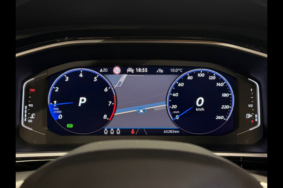 Volkswagen T-Roc 1.5 TSI R-Line Business+ |PANORAMADAK|BEATS BY DRE|MASSAGE|IQ LIGHTS|KEYLESS|DEALER ONDERHOUDEN|TREKHAAK|SFEERVER