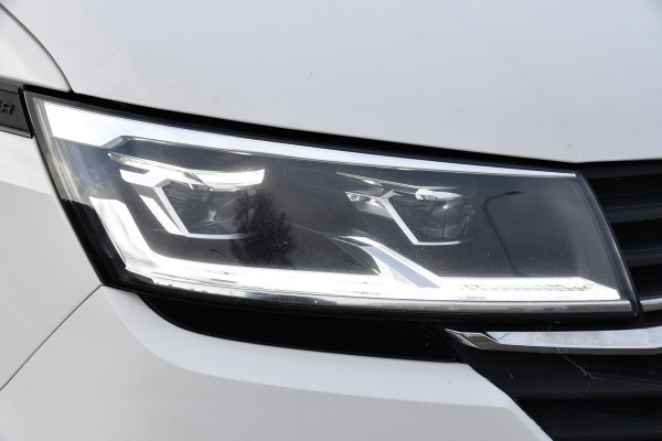 Volkswagen Transporter 2.0 TDI L2H1 30 Bulli Edition Cruise, Carplay, 150PK, Automaat, Sensoren, LED, PDC, 2 x Schuifdeur, Trekhaak, UNIEK!