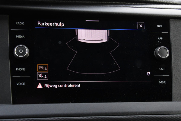 Volkswagen Transporter 2.0 TDI L2H1 30 Bulli Edition Cruise, Carplay, 150PK, Automaat, Sensoren, LED, PDC, 2 x Schuifdeur, Trekhaak, UNIEK!