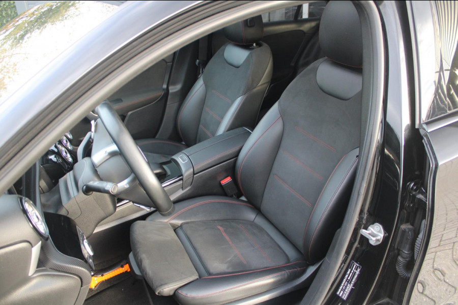 Mercedes-Benz A-Klasse 250 e Limousine AMG Night | Pano | Sfeer | Memory | Camera