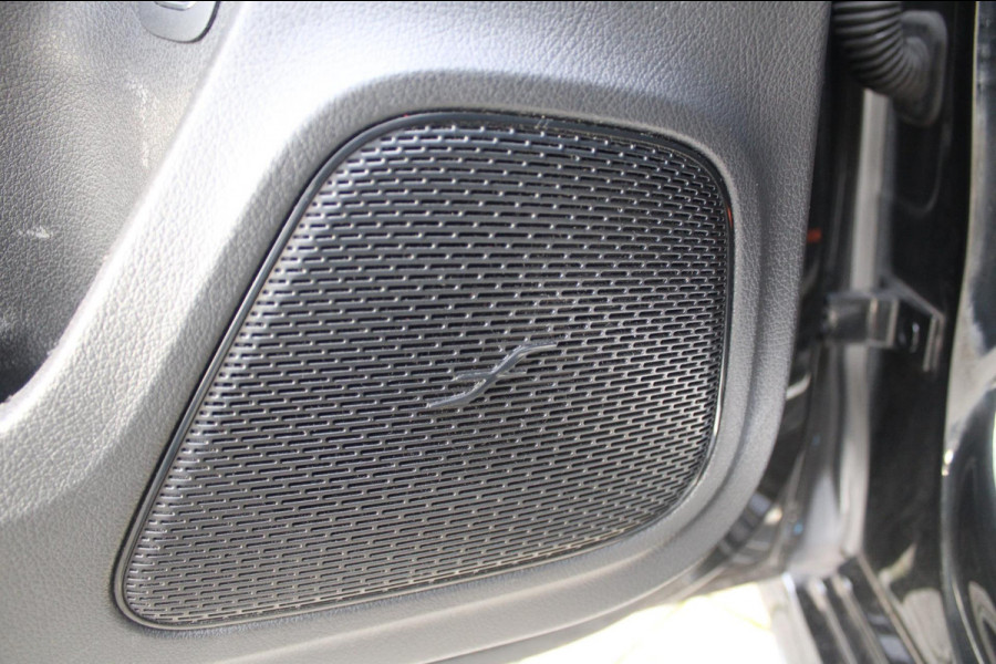 Mercedes-Benz A-Klasse 250 e Limousine AMG Night | Pano | Sfeer | Memory | Camera