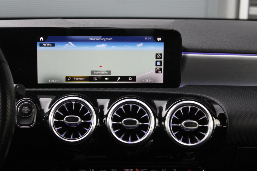 Mercedes-Benz A-Klasse 250 e Limousine AMG Night | Pano | Sfeer | Memory | Camera