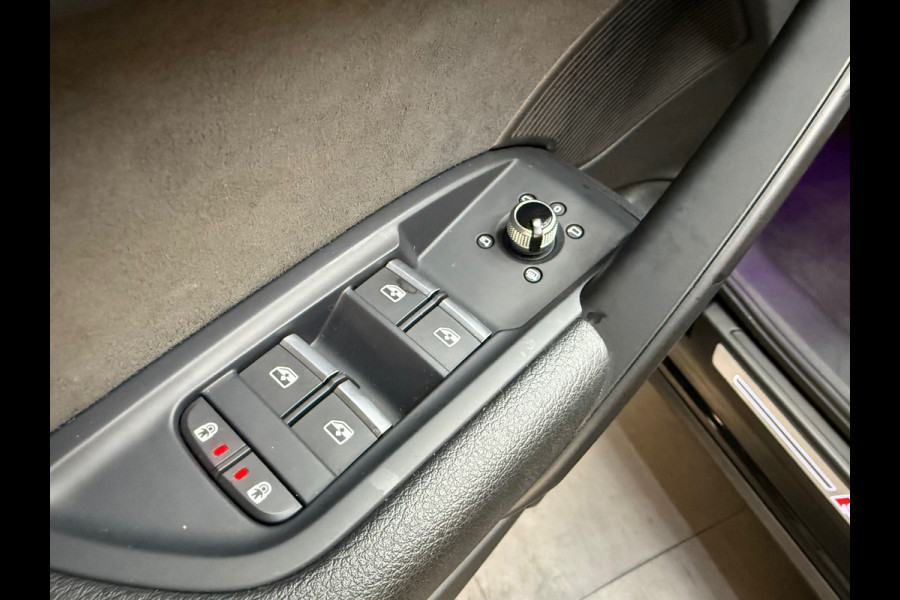 Audi Q5 50 TFSI e 3X S Line Pano|B&O|Trekhaak|Sfeer|Keyless