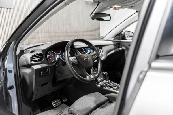Opel Grandland X 1.6 Turbo Innovation 180PK AUT LED NAVI CARPLAY