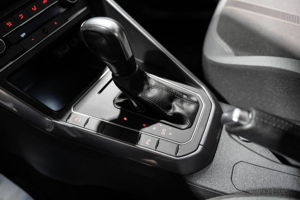 Volkswagen Polo 1.0 TSI R-Line DSG LED CRUISE PDC 2020