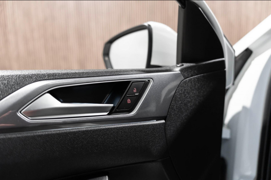 Volkswagen Polo 1.0 TSI R-Line DSG LED CRUISE PDC 2020