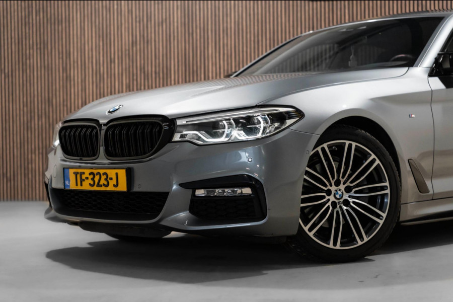BMW 5 Serie 520i M Sport LED CAMRERA LEDER HARMAN KARDON FULL