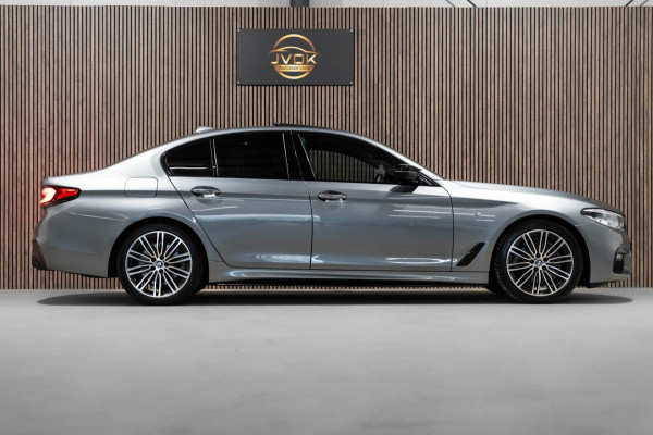 BMW 5 Serie 520i M Sport LED CAMRERA LEDER HARMAN KARDON FULL