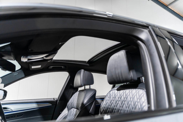 BMW 5 Serie 520i M Sport LED CAMRERA LEDER HARMAN KARDON FULL