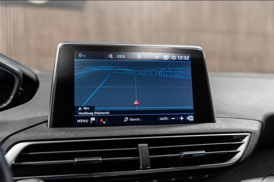 Peugeot 5008 1.2 7P LED PANO PDC