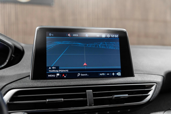 Peugeot 5008 1.2 7P LED PANO PDC