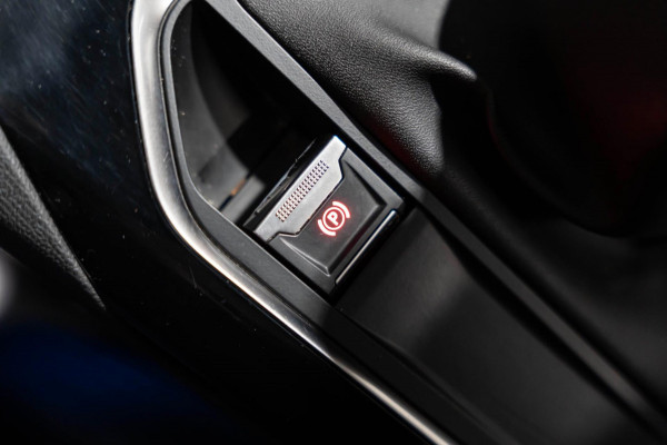 Peugeot 5008 1.2 7P LED PANO PDC