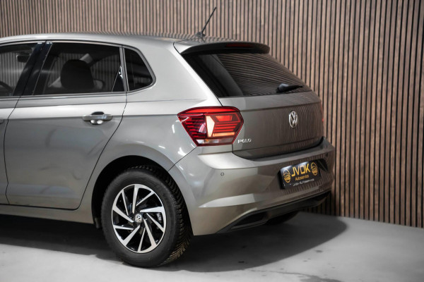 Volkswagen Polo 1.0 TSI Highline 2018 CLIMA PDC