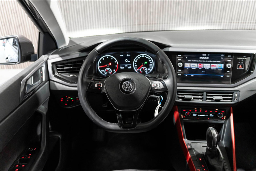 Volkswagen Polo 1.0 TSI Highline 2018 CLIMA PDC
