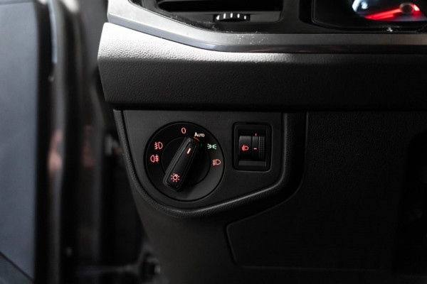 Volkswagen Polo 1.0 TSI Highline 2018 CLIMA PDC