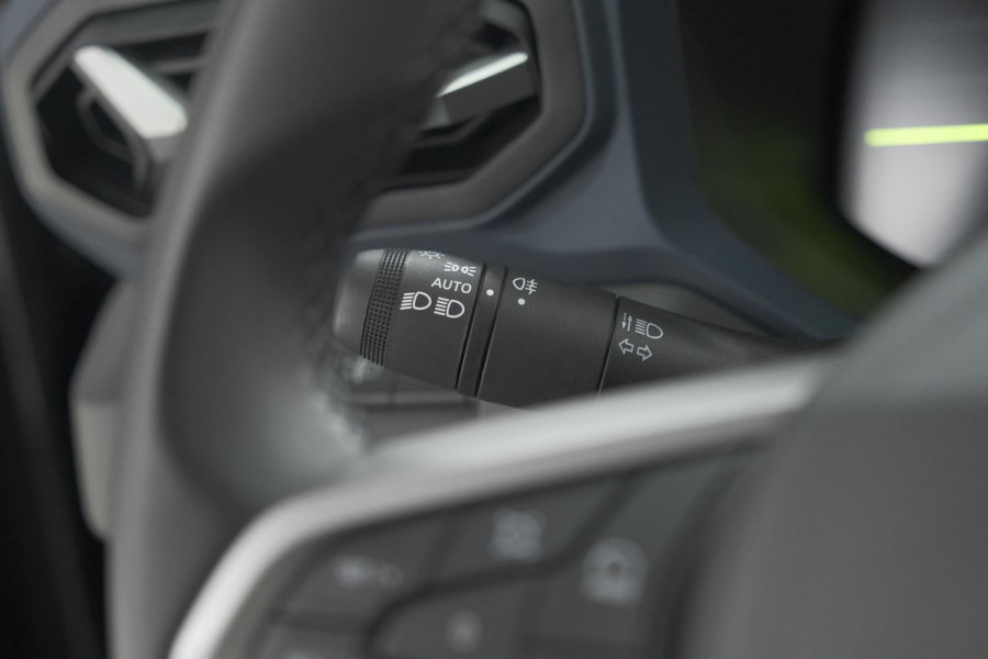 Dacia Duster Mild Hybrid 130 Expression | Camera | Stoelverwarming | Apple Carplay | Navigatie