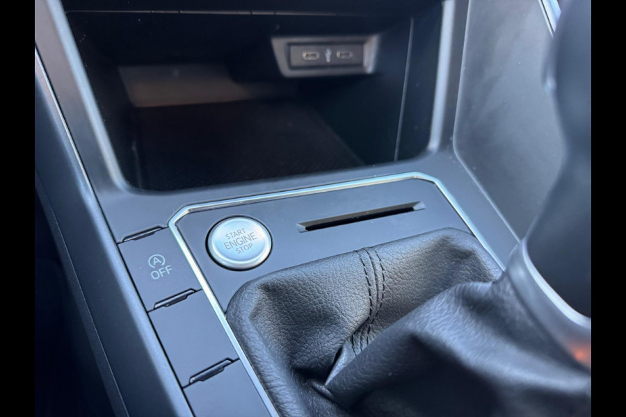 Volkswagen Taigo 1.0 TSI 3X R-Line DSG Virtual Led Clima Camera