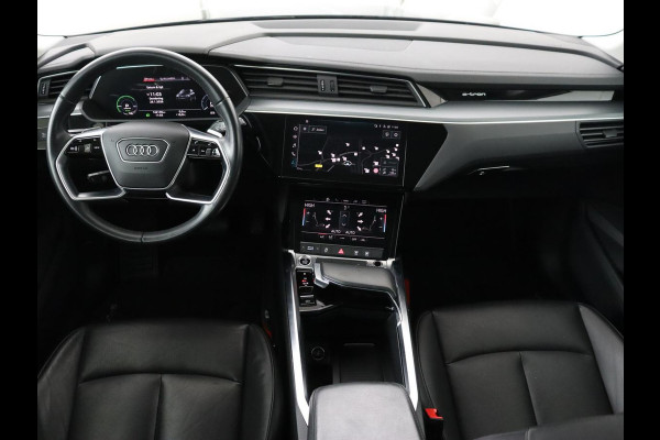 Audi e-tron 55 quattro edition 95kWh | SOH 92% | Leder | Carplay | Trekhaak | Virtual Cockpit | Navigatie | Luchtvering | Parkeerhulp | Audi Sound | Cruise control