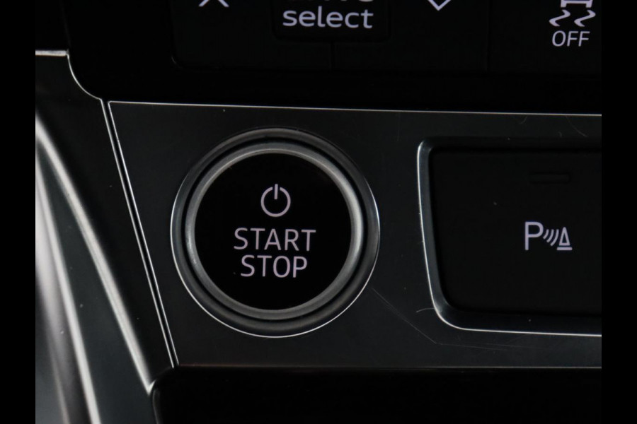 Audi e-tron 55 quattro edition 95kWh | SOH 92% | Leder | Carplay | Trekhaak | Virtual Cockpit | Navigatie | Luchtvering | Parkeerhulp | Audi Sound | Cruise control