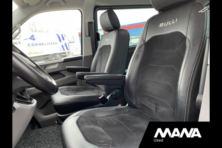 Volkswagen Transporter 2.0TDI 150PK L2H1 DC BULLI Automaat Adaptive cruise LED Alcantara Camera Trekhaak