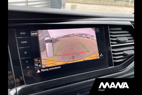 Volkswagen Transporter 2.0TDI 150PK L1H1 BULLI Automaat Leer Trekhaak Camera Adaptive cruise LED
