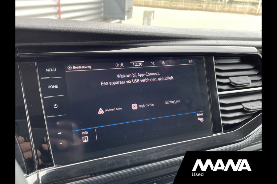 Volkswagen Transporter 2.0TDI 150PK L1H1 BULLI Automaat Leer Trekhaak Camera Adaptive cruise LED