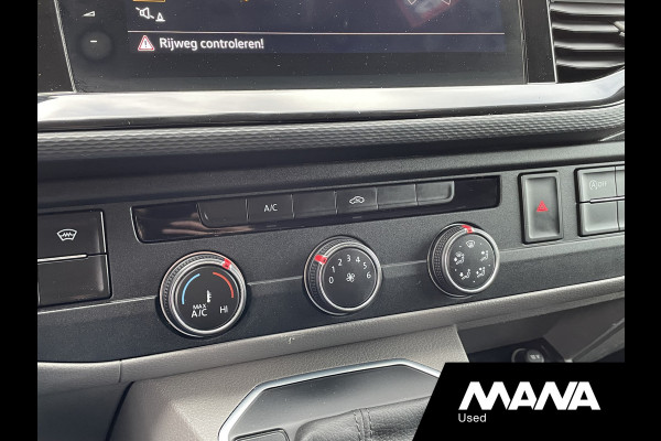 Volkswagen Transporter 2.0TDI 150PK L1H1 BULLI Automaat Leer Trekhaak Camera Adaptive cruise LED