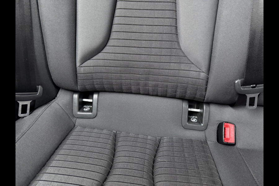 Audi A3 Sportback 1.4 e-tron Sport | Keyless Entry/Start | Stoelverwarming | Navigatie | Trekhaak | BTW