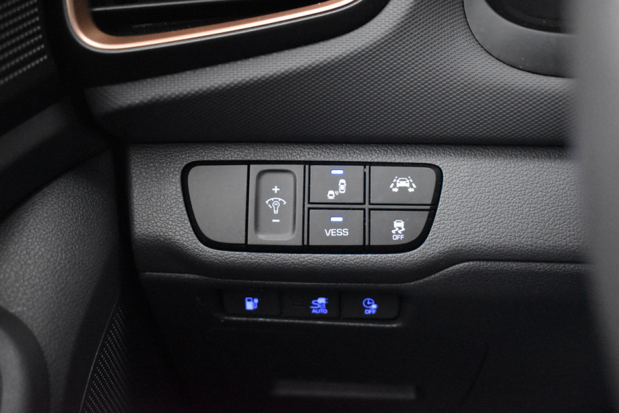 Hyundai IONIQ Premium EV | Schuif/kanteldak | Adaptive cruise control | Lederen Bekleding | Stoelverwarming V+A |  Stoelventilatie |