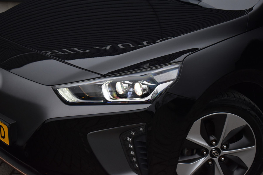 Hyundai IONIQ Premium EV | Schuif/kanteldak | Adaptive cruise control | Lederen Bekleding | Stoelverwarming V+A |  Stoelventilatie |