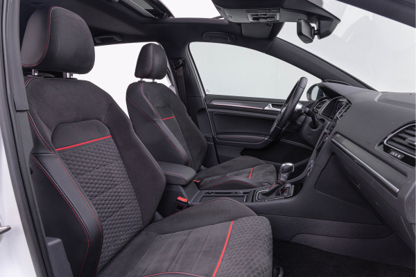 Volkswagen Golf 2.0 TSI GTI 245pk Performance Pano ACC Dynaudio 19''