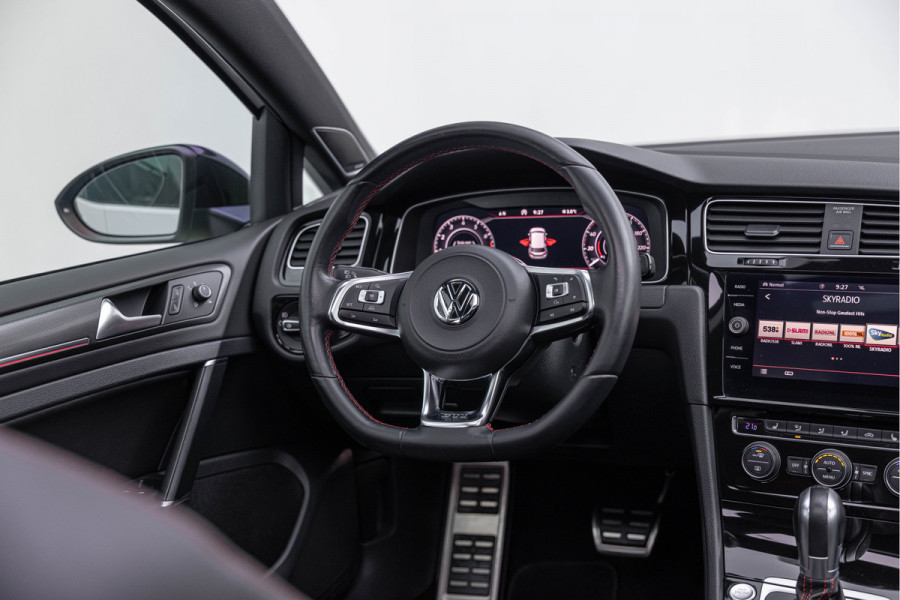 Volkswagen Golf 2.0 TSI GTI 245pk Performance Pano ACC Dynaudio 19''