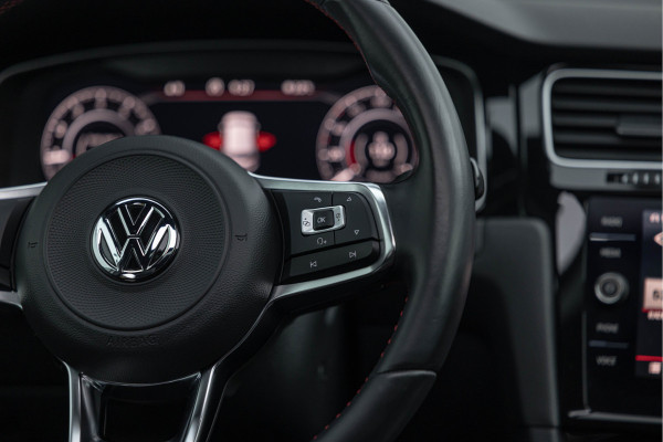 Volkswagen Golf 2.0 TSI GTI 245pk Performance Pano ACC Dynaudio 19''