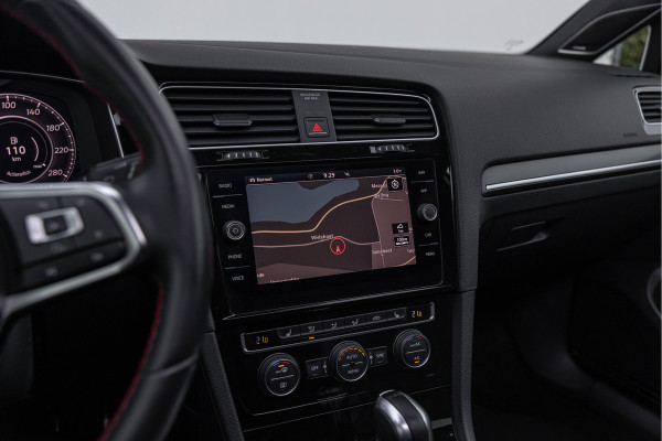 Volkswagen Golf 2.0 TSI GTI 245pk Performance Pano ACC Dynaudio 19''