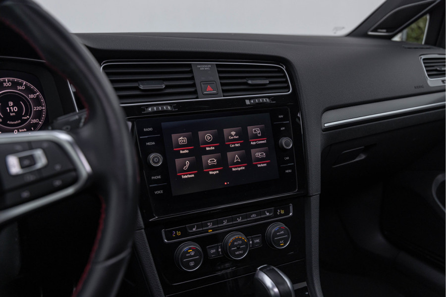 Volkswagen Golf 2.0 TSI GTI 245pk Performance Pano ACC Dynaudio 19''