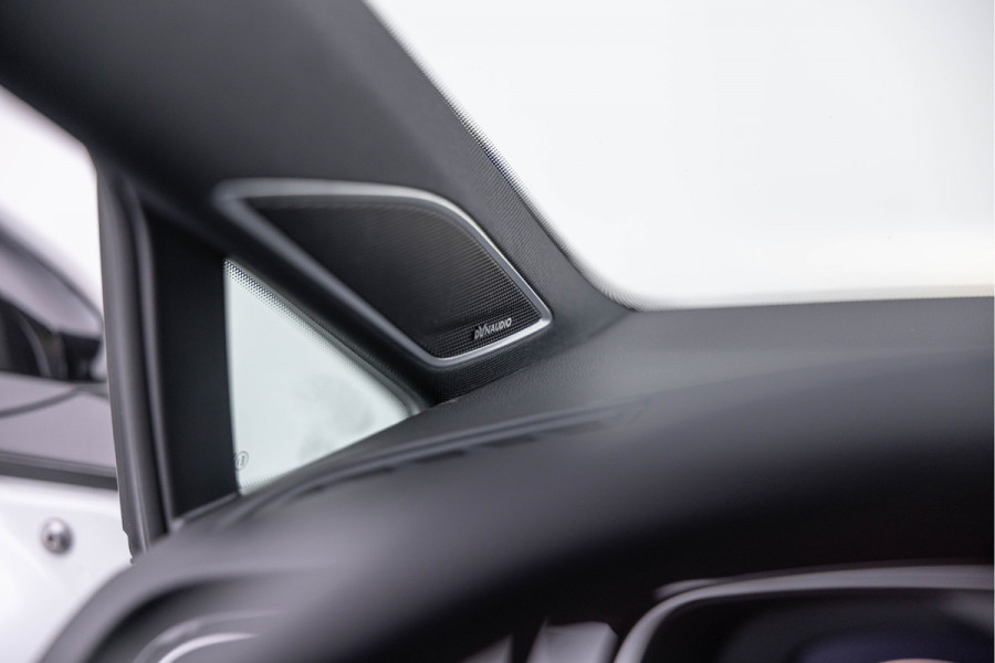 Volkswagen Golf 2.0 TSI GTI 245pk Performance Pano ACC Dynaudio 19''