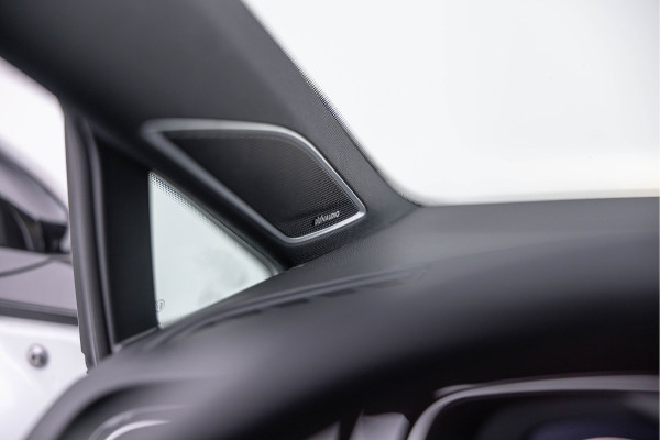 Volkswagen Golf 2.0 TSI GTI 245pk Performance Pano ACC Dynaudio 19''