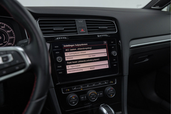 Volkswagen Golf 2.0 TSI GTI 245pk Performance Pano ACC Dynaudio 19''