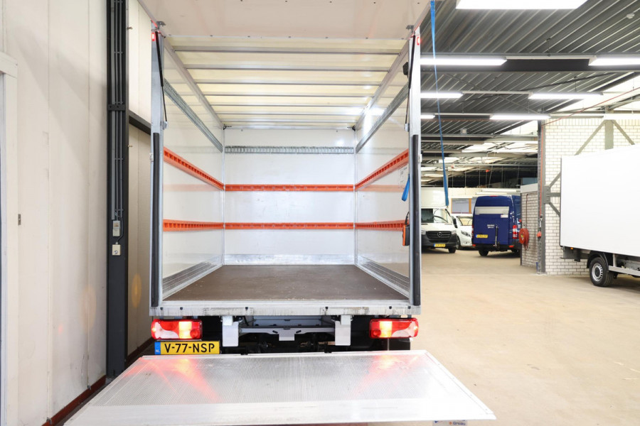 Mercedes-Benz Sprinter 315 BAKWAGEN MET LAADKLEP AUTOMAAT A