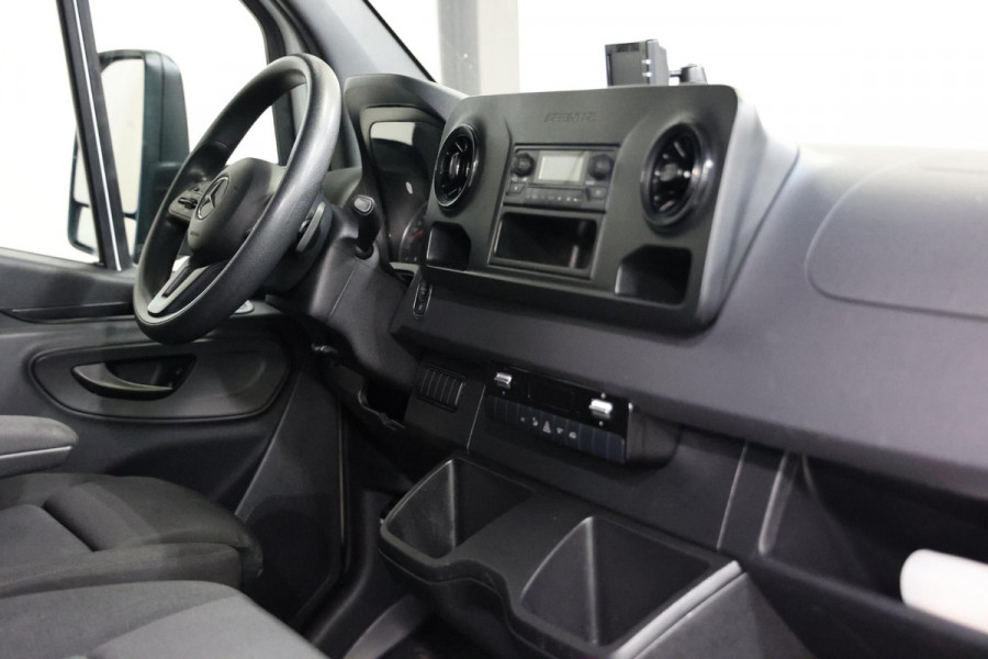 Mercedes-Benz Sprinter 315 BAKWAGEN MET LAADKLEP AUTOMAAT A