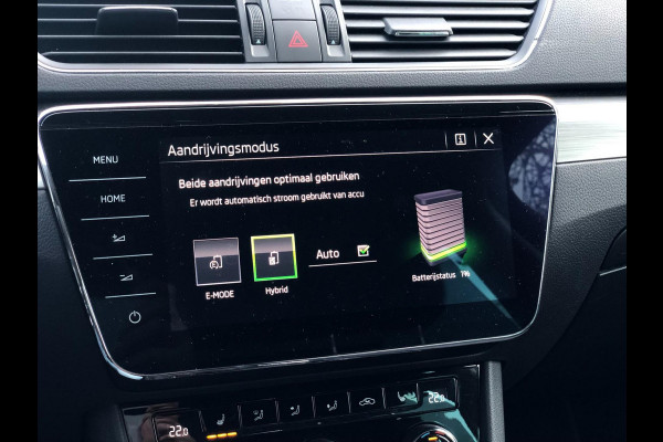 Škoda Superb Combi 1.4 TSI iV Business Edition Plus PHEV | Navi, 360 Camera, Stoel+Achterb.verw., ACC, El. A.klep | Dealeroh. |