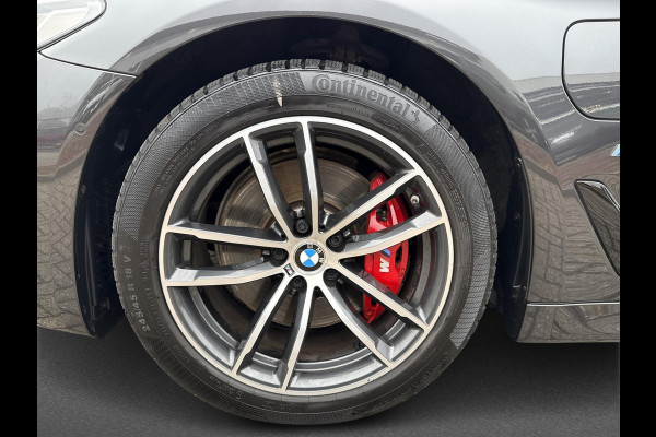 BMW 5 Serie Touring 530e Business Edition Plus Trekhaak | M Pakket | Laser Light |