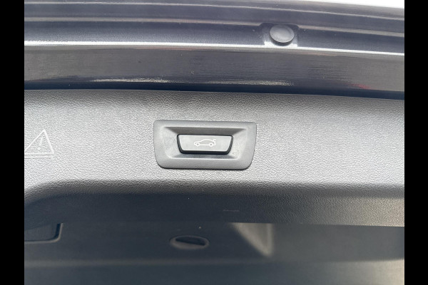 BMW 5 Serie Touring 530e Business Edition Plus Trekhaak | M Pakket | Laser Light |