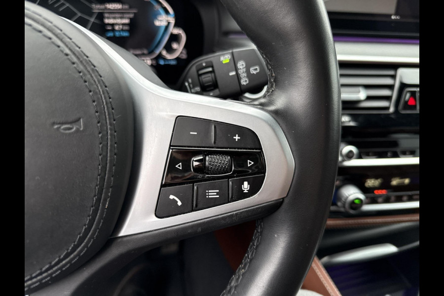 BMW 5 Serie Touring 530e Business Edition Plus Trekhaak | M Pakket | Laser Light |