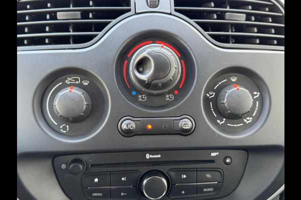 Renault Kangoo Z.E. Airco Dealeronderhouden SOH 89% Cruise control Navigatie Radio/CD Schuifdeur Parkeersensoren achter