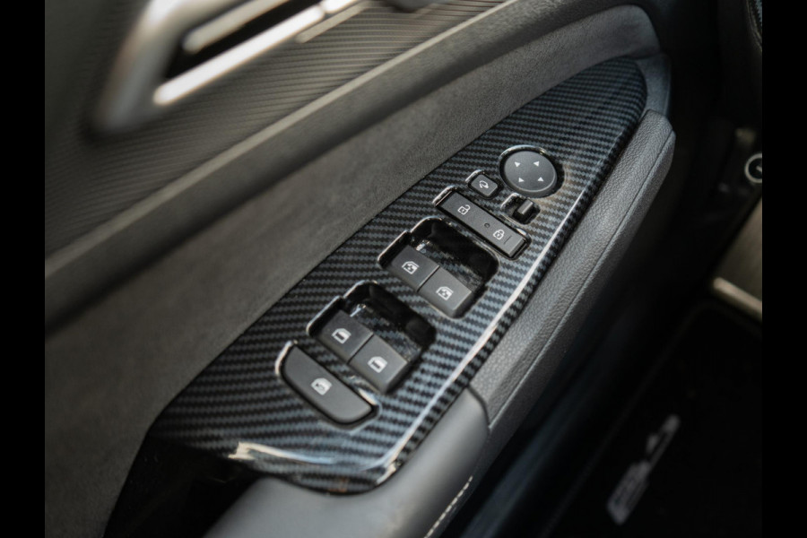 Kia Sportage 1.6 T-GDi Hybrid GT-Line | Black pack | Stoel en stuurverwarming | PDC | Clima |