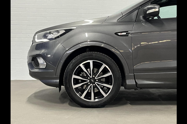 Ford Kuga 1.5 EcoBoost ST Line Trekhaak | Cruise control | Voorruit verwarming | Climate control | Stoelverwarming | Keyless | Dode hoek assistent