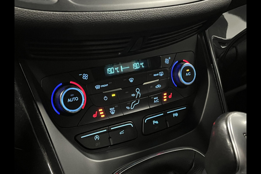 Ford Kuga 1.5 EcoBoost ST Line Trekhaak | Cruise control | Voorruit verwarming | Climate control | Stoelverwarming | Keyless | Dode hoek assistent